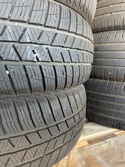 Pneu 225.60/18 V XL - 9