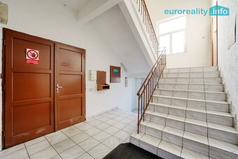 Prodej, výrobní objekt, 2031 m², Plesná, ul. Dlouhá - 9
