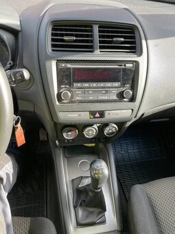 Mitsubishi ASX - 9