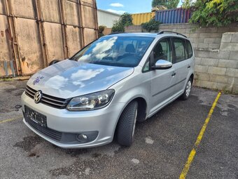 Vw touran - 9