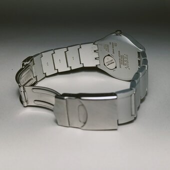 Hodinky Swatch Irony YGS4014AG, stříbrné, hliník - 9