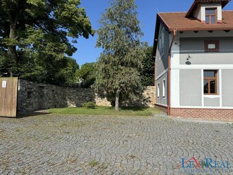 Prodej rodinného domu na pozemku 10 057 m2 Vysoký Újezd - Be - 9