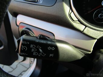 Volkswagen Golf 1.6 TDi ,  74 kW nafta, 2013 - 9