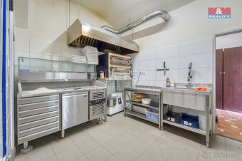 Pronájem restaurace, stravování, 339 m², Praha, ul. Nádražní - 9