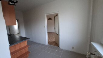 Pronájem bytu 2+1, 5. patro, balkon, ul. Dřínovská, Chomutov - 9