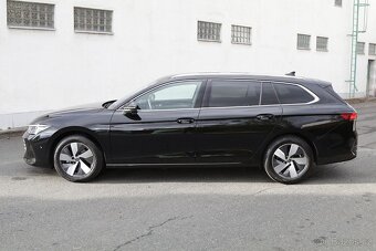 Passat 2.0 TDI B9/Tov. záruka/Tažné/Ak.skla/360° kamera - 9