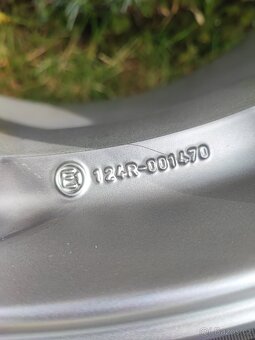 Prodám ALU KOLA RC32-707 5x112 R17 7Jx17 ET44 - 9
