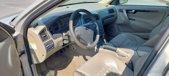 Volvo S60 2.4 103kW - 9
