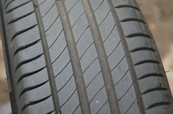 VW Golf 7 sada original a Skoda Audi Seat s pneu R16 5x112 - 9