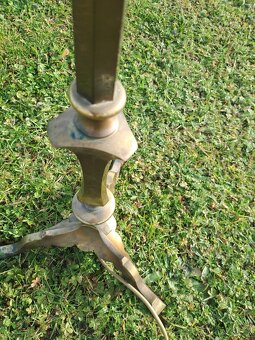 mosazná stojanová lampa - funkční - 9