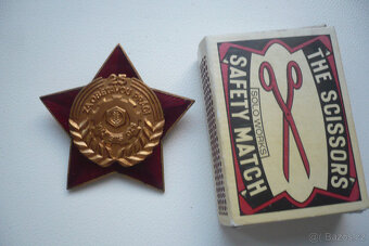 Odznaky a vyznamenání - 9