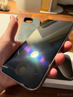 Apple iPhone 15 Pro Max 256GB Titanium. Příslušenství Záruka - 9