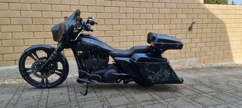 Harley Davidson-Street Glide - 9