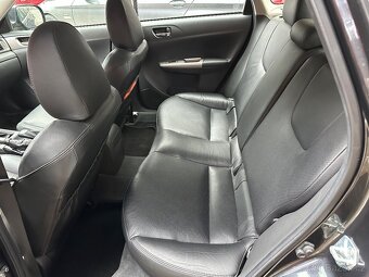 Subaru Imreza 2.0i+lpg - 9
