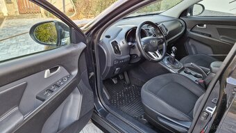 KIA SPORTAGE 1.6 GDi 99 KW.NAVI.KAMERA.TEMPOMAT.TAZNÉ.8x ALU - 9