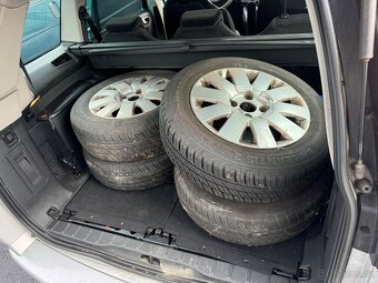 Citroen c4 grand picasso - 9