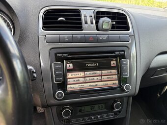 Volkswagen Polo 1.6 TDI Highline - 9