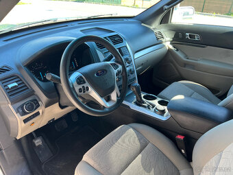 Ford Explorer 3.5 V6, 2013, 67 500 km, 1.majitel, 7 míst - 9