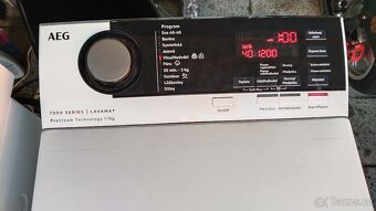 Prodám automatickou vrchem plněnou pračku AEG - 9