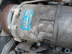 Skoda Octavia 1,9TDi 74kW ATD 2001 4x4 COMBI - 9