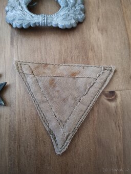Nález na půdě odznaky wehrmacht z druhé světové války - 9