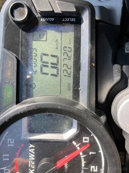 Keeway RKV 125 rok 2016 12.280 km 8 KW - 9