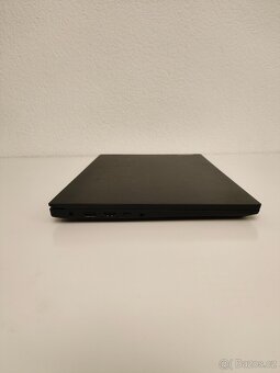 Lenovo V15 G3 Ryzen 3 | 8GB | 512GB - 9