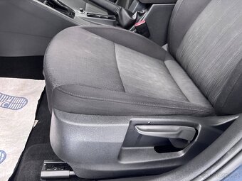 Škoda Octavia 1,6 TDI ELEGANCE - 9