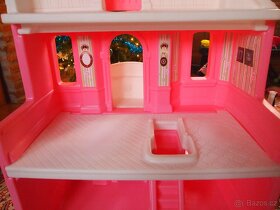 Veliký viktoriánský domeček pro panenky Barbie - 9
