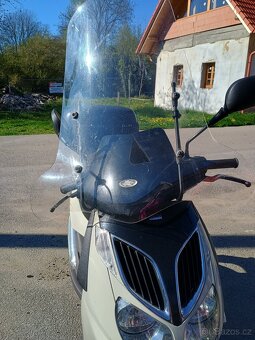 Motocykl Aprilia - 9