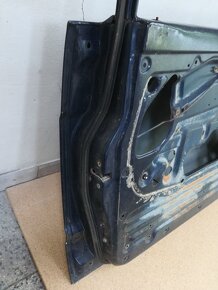 Nissan Patrol Y60 levé přední dveře - 9