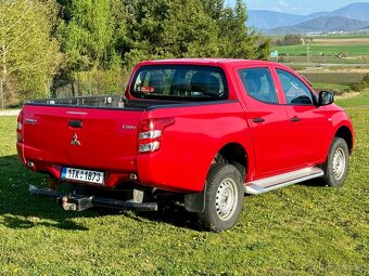Mitsubishi L200 - 9