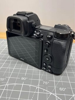 Nikon Z6II - 9