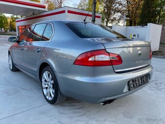 Škoda Superb 1.8 TSI - 9