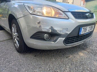 Ford Focus r.v 2011 - 9