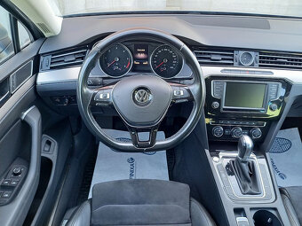 Volkswagen Passat 2.0Tdi 110kw Dsg+HIGHLINE+ČR - 9