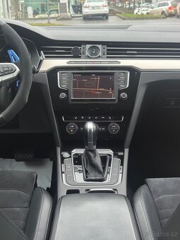 Volkswagen Passat B8 - 9