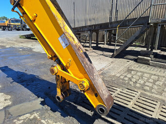 Pásový bagr JCB JS 210 L - 9