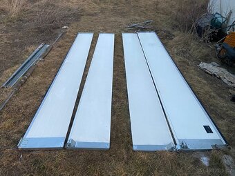 Dvojité sekční garážová vrata 485cm x 215cm - 9