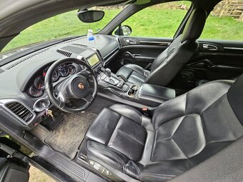 Porsche Cayenne - 9