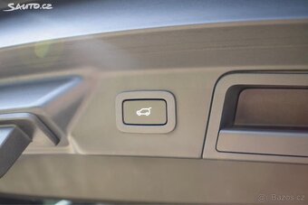 RANGE ROVER VELAR D300 R-DYNAMIC 221kw - 9