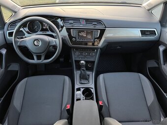 Volkswagen Touran 1.6 TDI, 85 kW, 2016 – 7 míst - 9