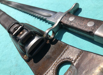 Švýcarský bodák M1914 s pilou - 9