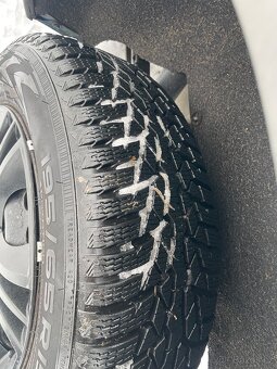 Ford transit Connect - 9