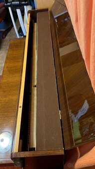 pianino PETROF - Model: P 100 Harmonie N - 9