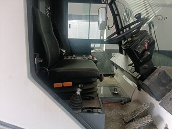 Zametaci voz Bucher - 9