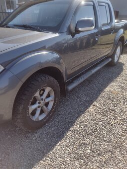 Nissan Navara 2,5 DCI D401 140kw 4x4 - 9