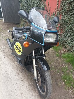 YAMAHA - 9