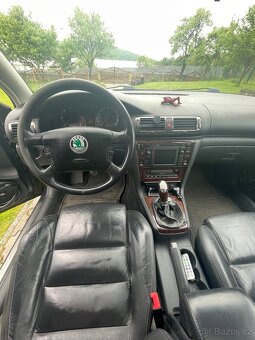 Škoda superb 2.5 TDI V6 120kw - 9