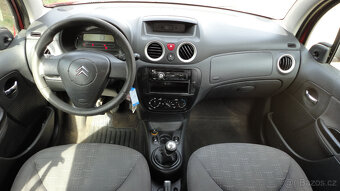 Citroen C3 1.1 44kw rok 2006 STK 05/2026 Euro4 původ ČR - 9